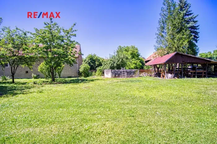 Prodej pozemku pro bydlení, Záhornice, Hlavní, 1031 m2