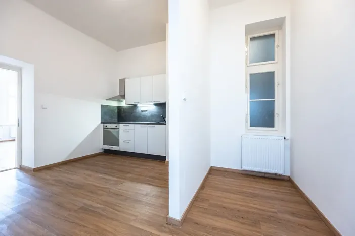 Pronájem bytu 2+kk, Praha - Nové Město, Lípová, 41 m2