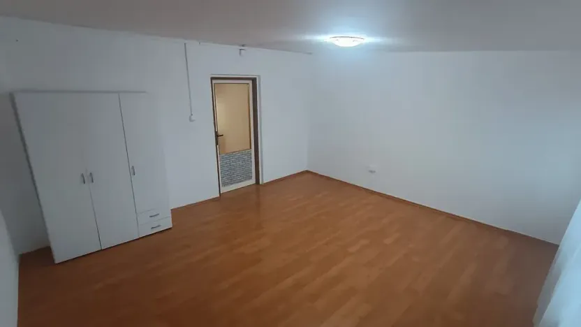 Pronájem bytu 3+1, Domažlice, náměstí Míru, 78 m2