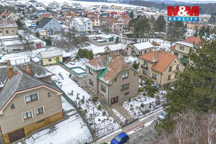 Prodej bytu 3+1, Chvaletice, Husova, 76 m2