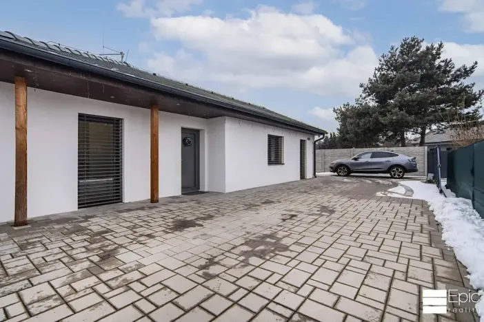 Prodej rodinného domu, Tišice, Na ladech, 135 m2