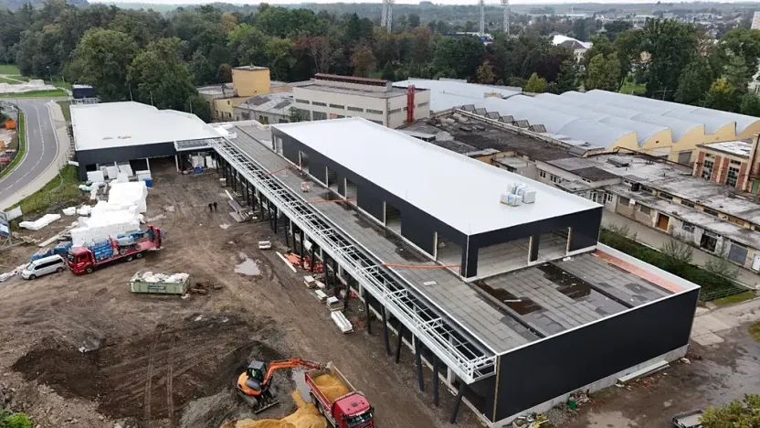 Pronájem obchodního prostoru, Opava, Basketbalová, 451 m2