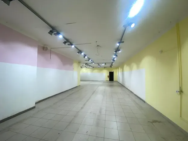 Pronájem obchodního prostoru, Rumburk, Třída 9. května, 300 m2