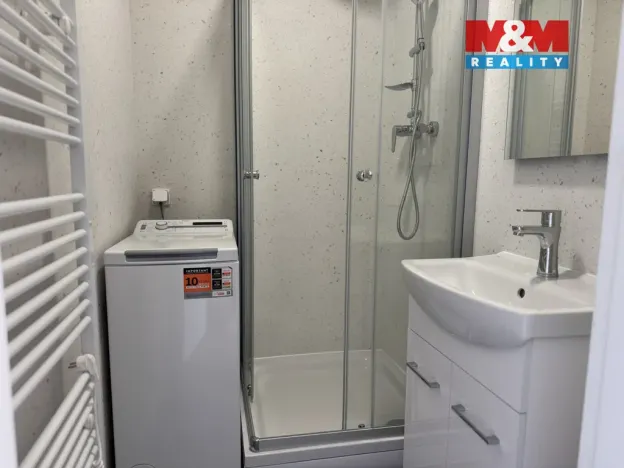 Pronájem bytu 1+kk, Ostrava - Výškovice, Lumírova, 27 m2