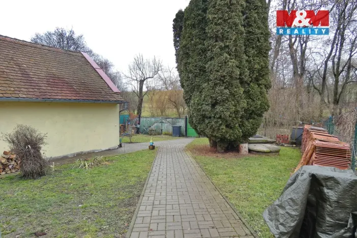 Prodej bytu 2+kk, Červené Pečky, Dobešovice, 66 m2