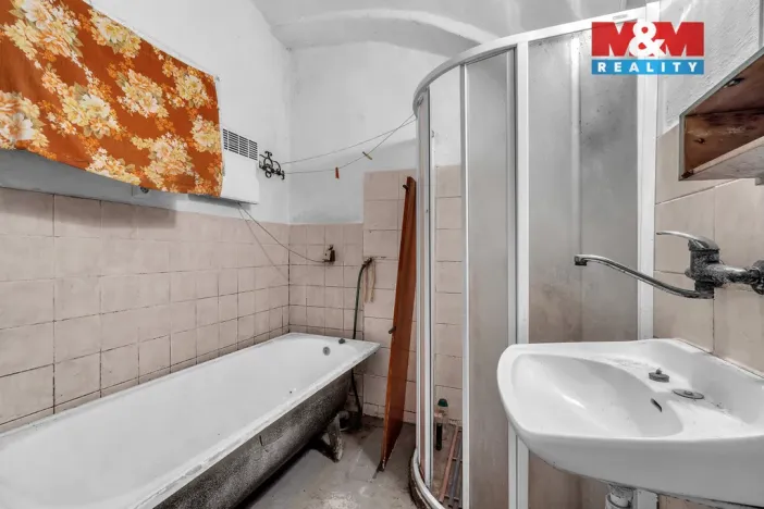 Prodej rodinného domu, Střemošice, 120 m2