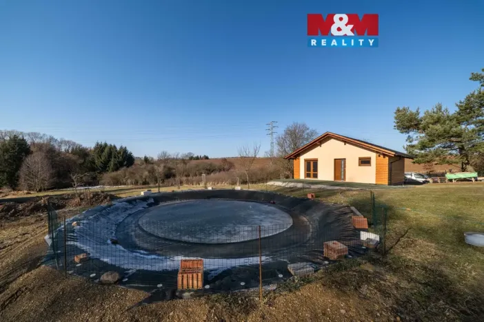 Prodej zemědělské usedlosti, Tymákov, 33 m2