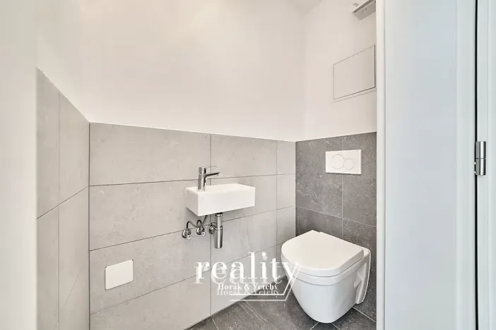 Pronájem bytu 4+kk, Znojmo, Hrušňová, 103 m2