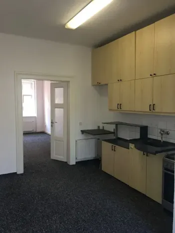 Pronájem bytu 2+1, Praha - Holešovice, Dělnická, 79 m2