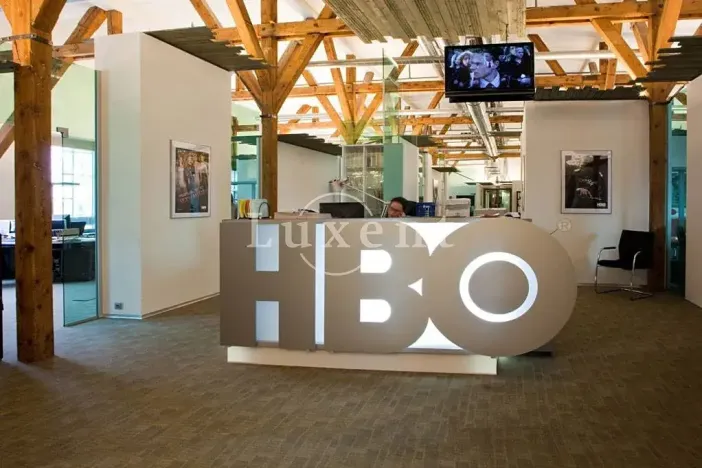 Pronájem kanceláře, Praha - Holešovice, Jankovcova, 330 m2