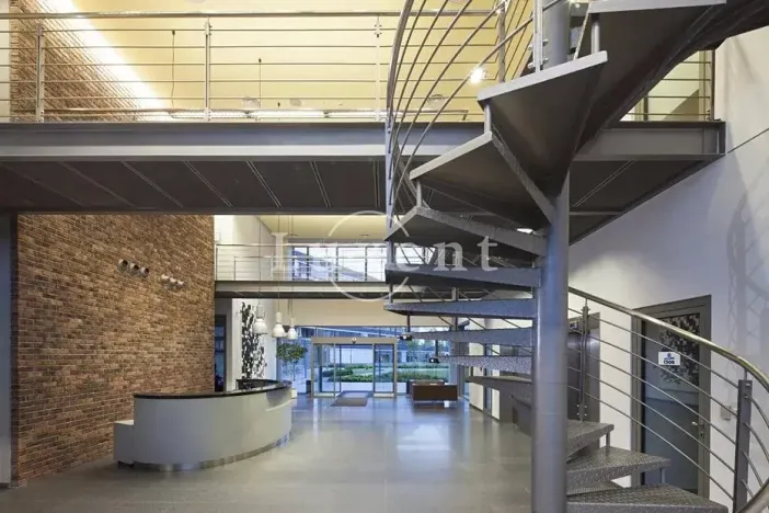 Pronájem kanceláře, Praha, Radlická, 166 m2