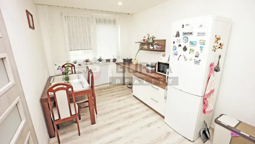 Prodej bytu 3+1, Neratovice, 68 m2
