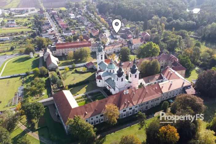 Prodej rodinného domu, Doksany, 192 m2