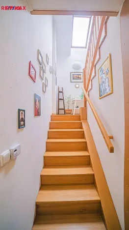 Prodej rodinného domu, Skorkov, 227 m2