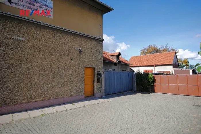 Prodej činžovního domu, Odřepsy, 219 m2