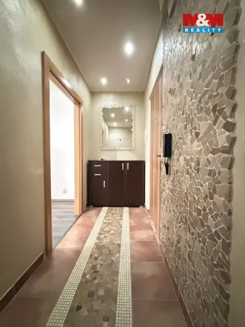 Prodej bytu 3+1, Třebíč - Nové Dvory, Novodvorská, 70 m2