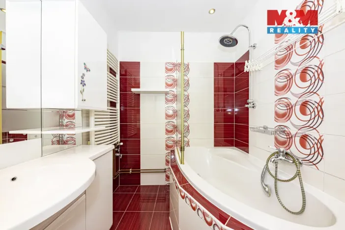 Prodej bytu 3+1, Vrdy - Dolní Bučice, Zbyslavská, 76 m2