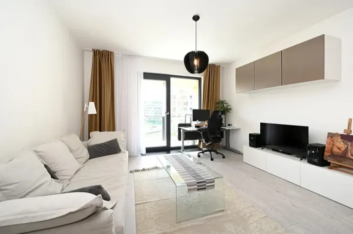 Pronájem bytu 2+kk, Praha - Karlín, U Mlýnského kanálu, 67 m2