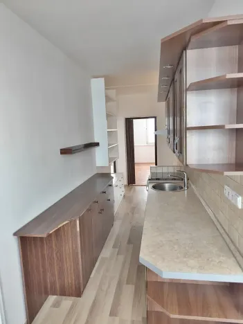 Pronájem bytu 2+1, Jablonec nad Nisou, Křišťálová, 63 m2