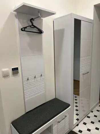 Pronájem bytu 2+kk, Praha - Vršovice, Žitomírská, 60 m2