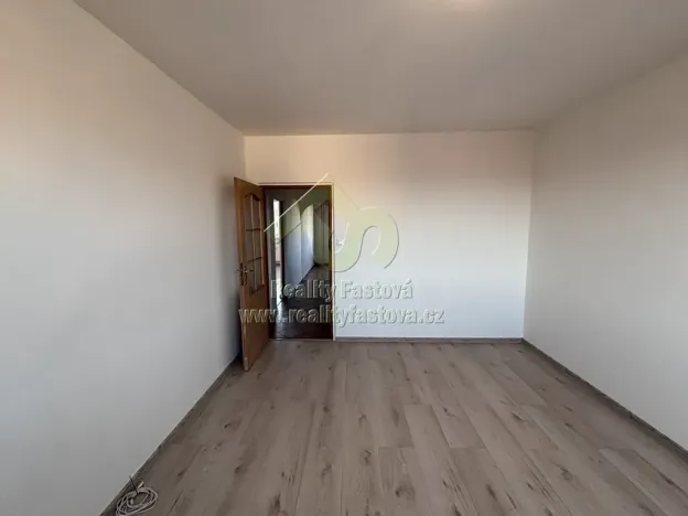 Pronájem bytu 3+1, Rokycany, K Řece, 76 m2