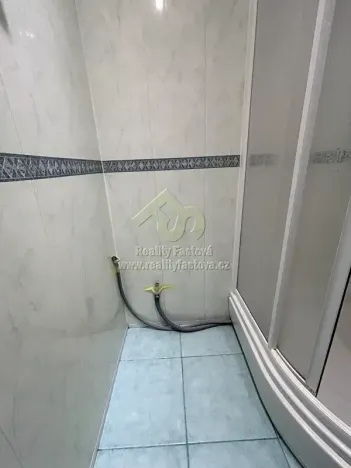 Pronájem bytu 3+1, Rokycany, K Řece, 76 m2