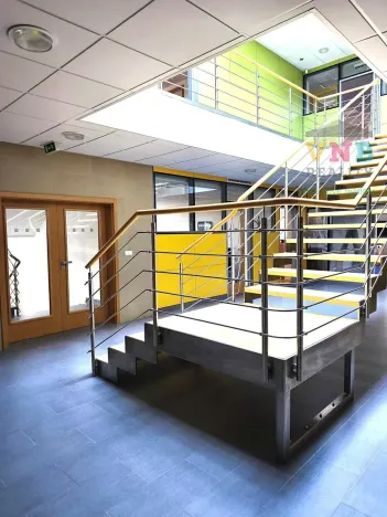 Pronájem kanceláře, Uničov, Litovelská, 1500 m2