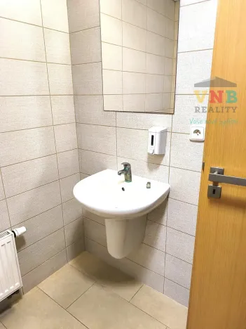 Pronájem kanceláře, Uničov, Litovelská, 1500 m2