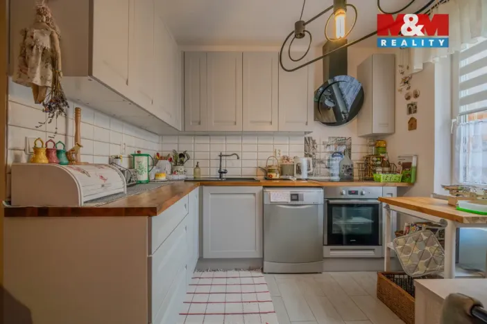 Prodej bytu 3+1, Orlová - Lutyně, Okružní, 80 m2