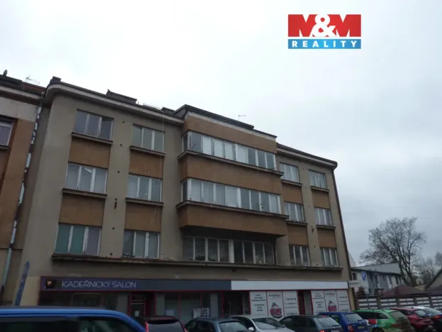 Pronájem bytu 1+1, Hronov, Husova, 64 m2