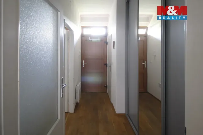 Pronájem bytu 2+kk, Praha - Libeň, U školičky, 42 m2