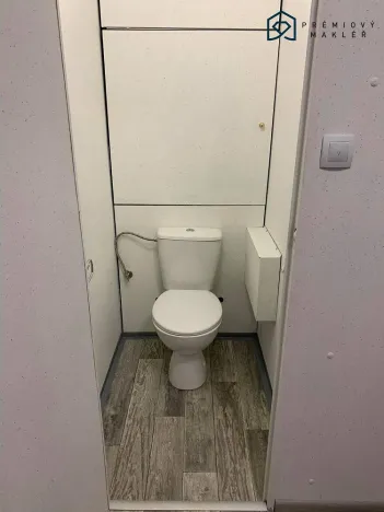 Pronájem bytu 2+kk, Litvínov - Horní Litvínov, B. Němcové, 52 m2