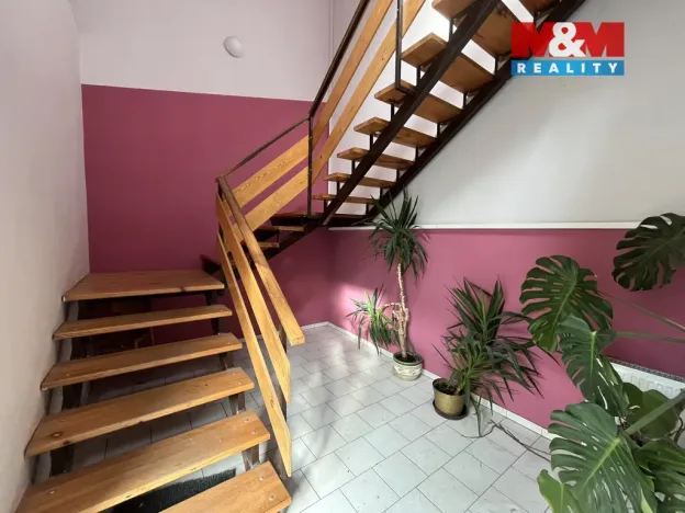 Pronájem obchodního prostoru, Čáslav - Čáslav-Nové Město, Jeníkovská, 165 m2