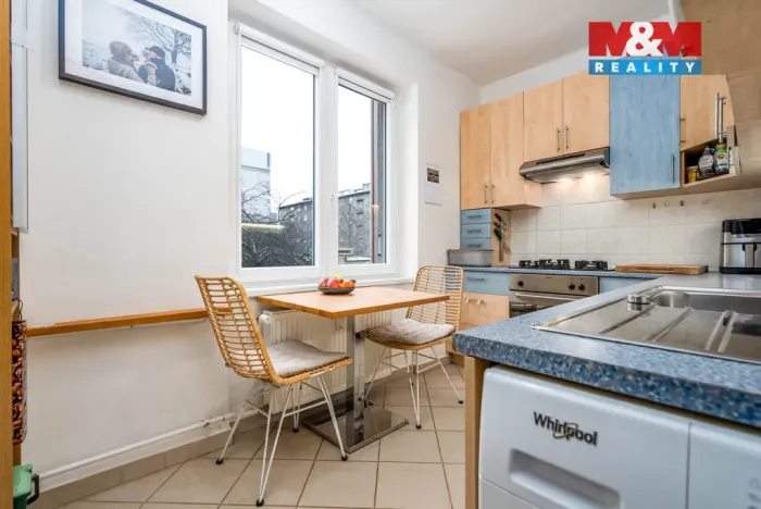 Prodej bytu 3+1, Praha - Vršovice, náměstí Svatopluka Čecha, 74 m2