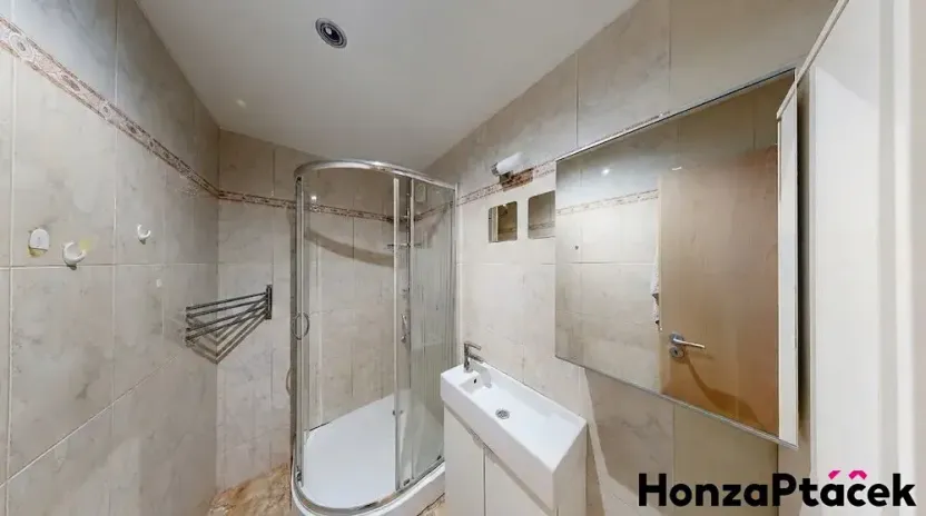 Prodej bytu 1+1, Praha - Bohnice, Poznaňská, 57 m2