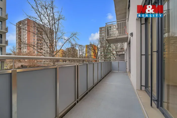 Pronájem bytu 2+kk, Pardubice - Zelené Předměstí, nábřeží Závodu míru, 79 m2