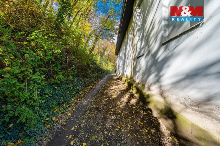 Prodej činžovního domu, Plužná, 700 m2