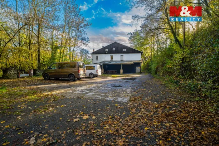 Prodej činžovního domu, Plužná, 700 m2