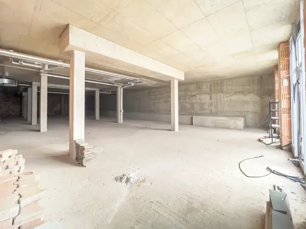 Pronájem restaurace, Hradec Králové, Kollárova, 444 m2