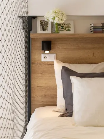 Pronájem bytu 1+kk, Praha - Hloubětín, Poděbradská, 43 m2