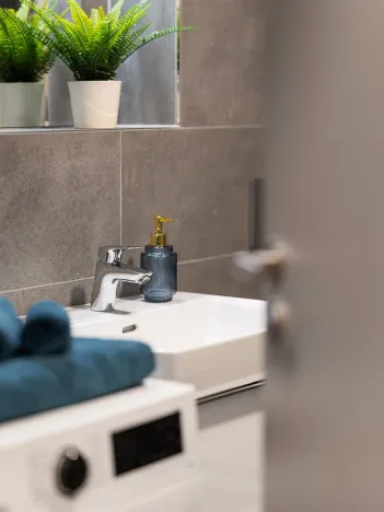 Pronájem bytu 1+kk, Praha - Hloubětín, Poděbradská, 43 m2