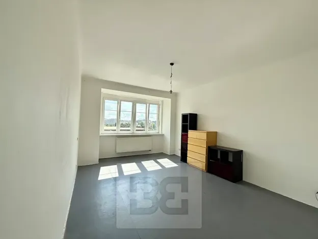 Pronájem bytu 2+1, Praha - Holešovice, Jateční, 54 m2