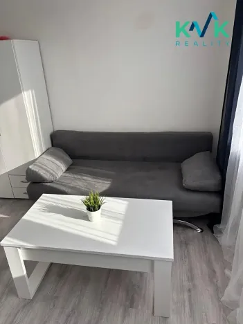 Pronájem bytu 1+kk, Chodov, Jiráskova, 19 m2