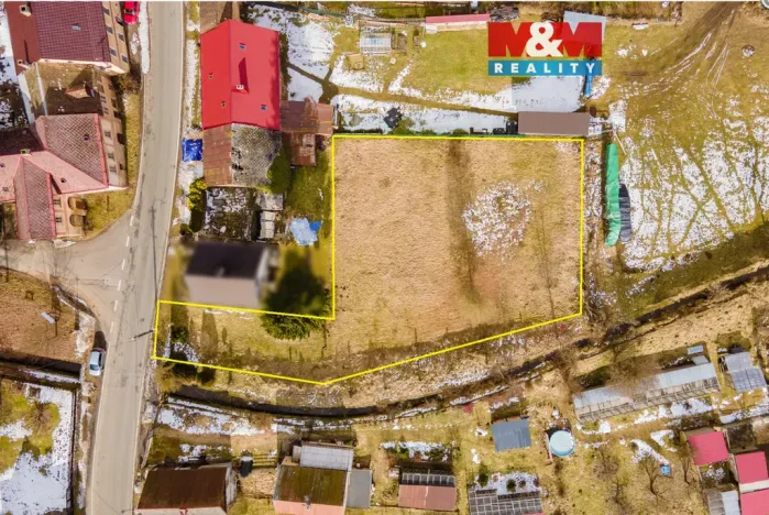 Prodej pozemku pro bydlení, Chodová Planá - Michalovy Hory, 1740 m2