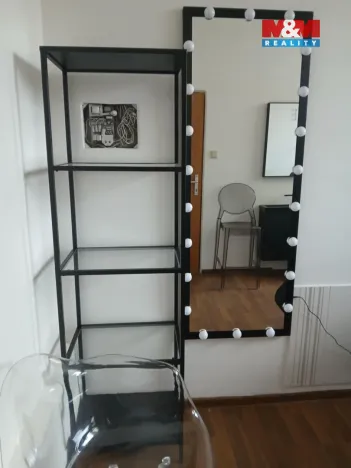 Pronájem obchodního prostoru, Bohumín - Nový Bohumín, Studentská, 15 m2