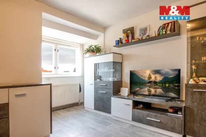 Prodej bytu 2+1, Cvikov - Cvikov II, Komenského, 48 m2