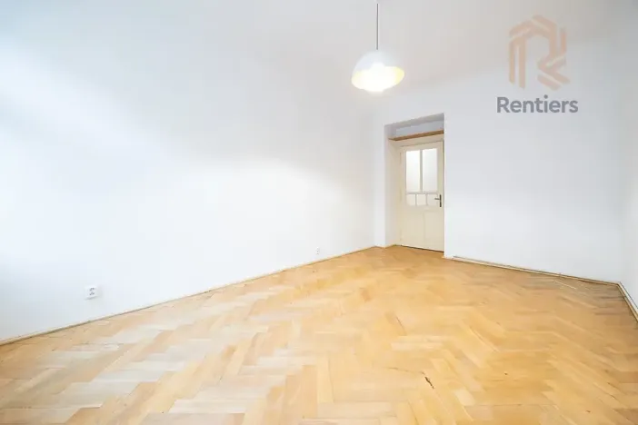 Pronájem bytu 2+1, Praha - Nusle, Jaromírova, 61 m2