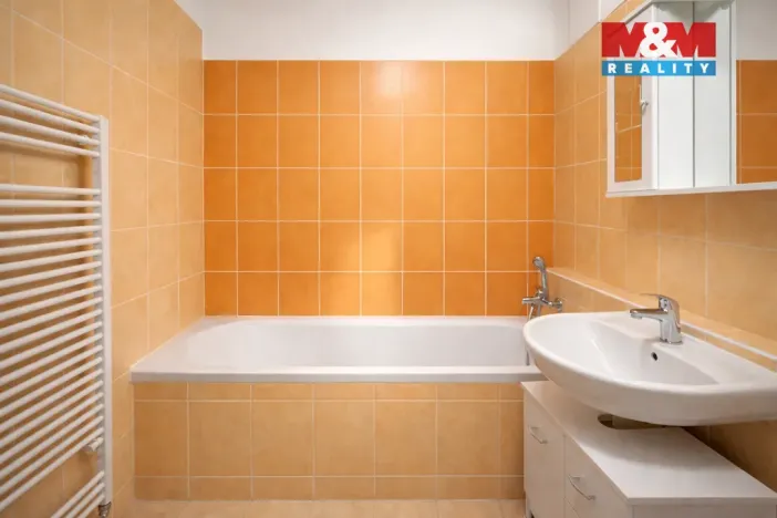 Pronájem bytu 3+kk, Praha, Pod Haltýřem, 77 m2