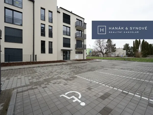 Pronájem bytu 2+kk, Pohořelice, U Kasáren, 56 m2