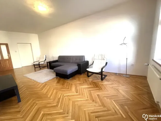 Pronájem bytu 3+1, Olomouc, Dolní náměstí, 94 m2